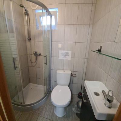 Łazienka pokoju nr 10