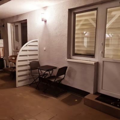 Taras przed pokojami nr 9 i nr 10